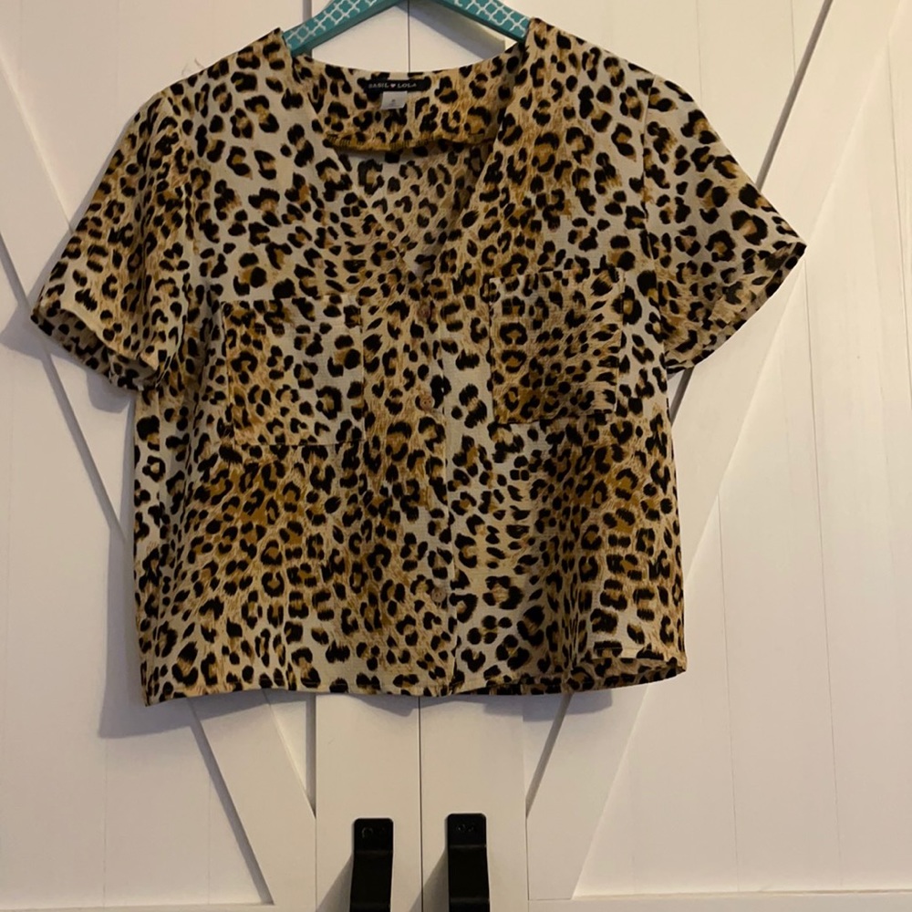 Leopard shirt